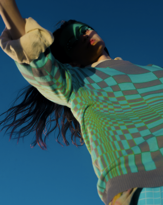 KARLOBUENOBELLO BINAKUL SURREAL SWEATER BLUE X GREEN